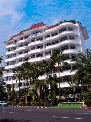 Weta International Hotel Сурабая Экстерьер фото