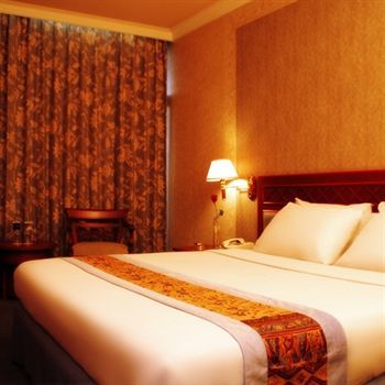 Weta International Hotel Сурабая Экстерьер фото
